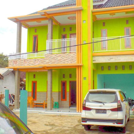 Bed and Breakfast Osingvacation Tamansuruh Zewnętrze zdjęcie