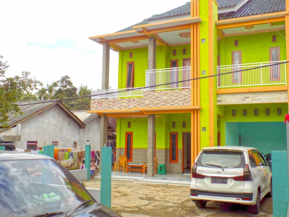 Bed and Breakfast Osingvacation Tamansuruh Zewnętrze zdjęcie